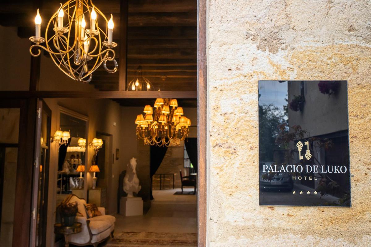 Hotel Palacio De Luko المظهر الخارجي الصورة